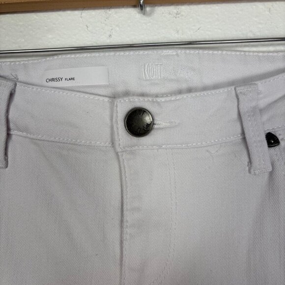 Kut from the Kloth CHRISSY White Minimalist Bohemian Flare Pants Size: 8 - Picture 6 of 13